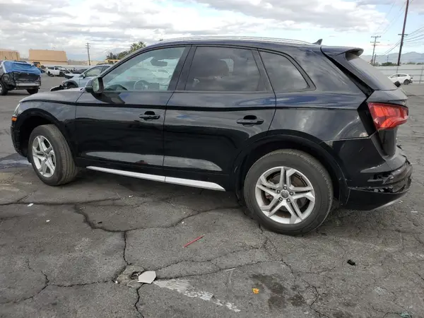 WA1ANAFY6J2097391 2018 AUDI Q5 - Image 2