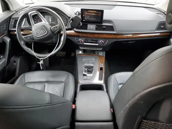 WA1ANAFY6J2097391 2018 AUDI Q5 - Image 8