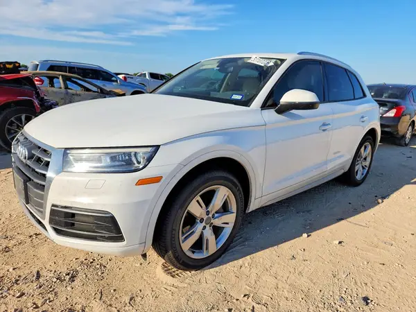 WA1ANAFY6J2145732 2018 AUDI Q5 - Image 1