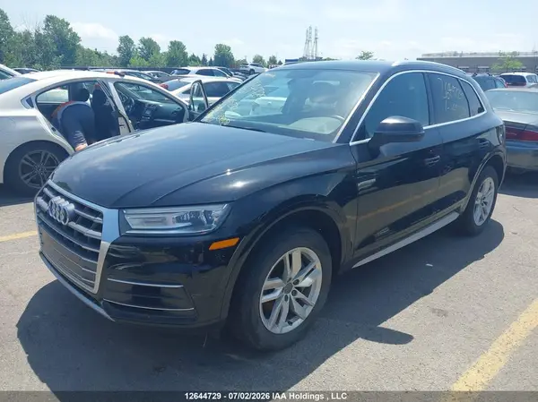 WA1ANAFY6J2149232 2018 AUDI Q5 - Image 2
