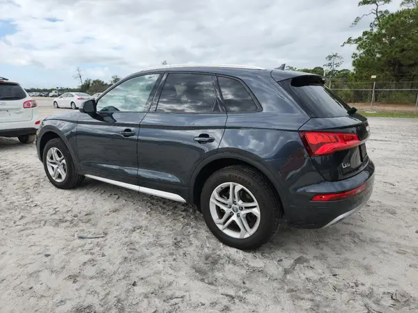 WA1ANAFY6J2183994 2018 AUDI Q5 - Image 2