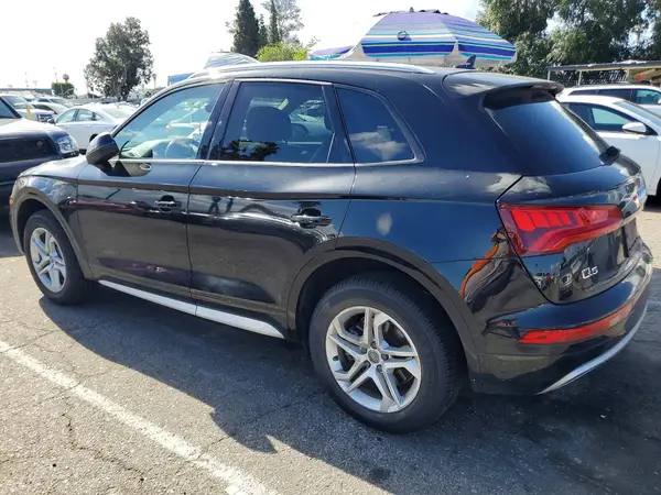 WA1ANAFY6J2184904 2018 AUDI Q5 - Image 2