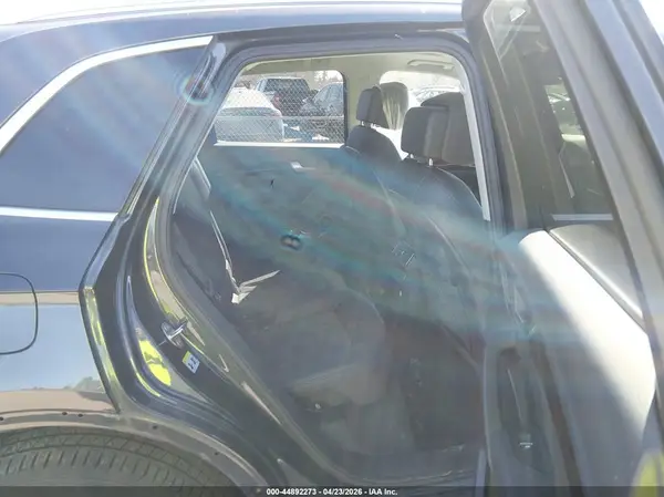 WA1ANAFY6K2042280 2019 AUDI Q5 - Image 8