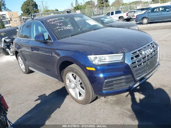 WA1ANAFY6K2061010 2019 AUDI Q5 - Image 1