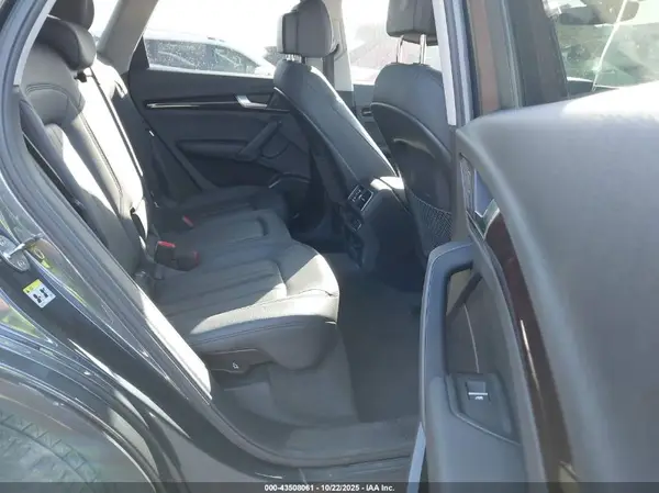 WA1ANAFY6K2067955 2019 AUDI Q5 - Image 8