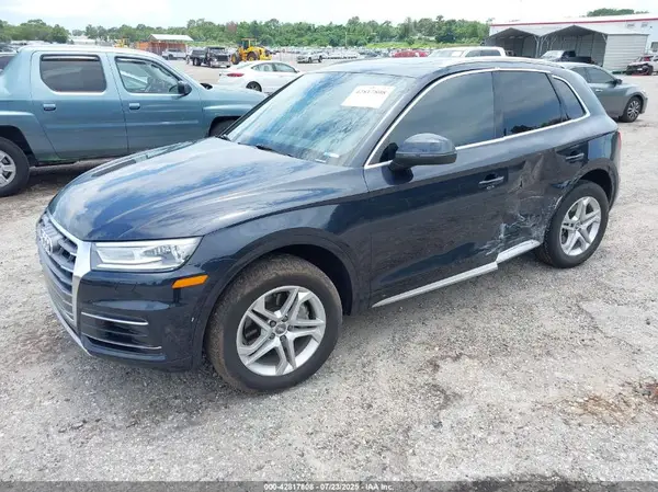 WA1ANAFY6K2076851 2019 AUDI Q5 - Image 2