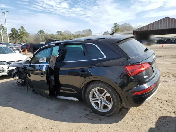 WA1ANAFY6K2081273 2019 AUDI Q5 - Image 2