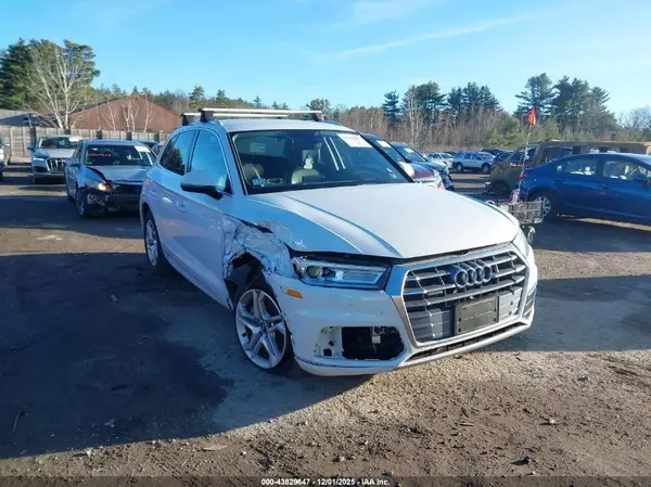 WA1ANAFY6K2113462 2019 AUDI Q5 - Image 1