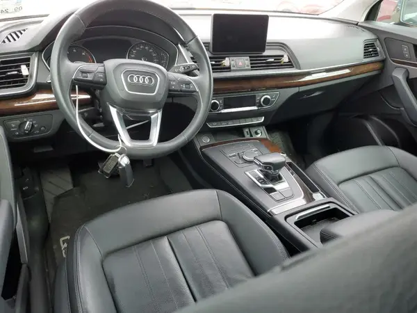 WA1ANAFY6K2130777 2019 AUDI Q5 - Image 8
