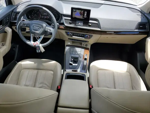 WA1ANAFY6K2139575 2019 AUDI Q5 - Image 8