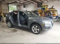 WA1ANAFY6L2010950 2020 AUDI Q5