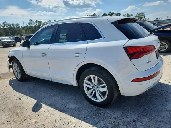 WA1ANAFY6L2019549 2020 AUDI Q5 - Image 2