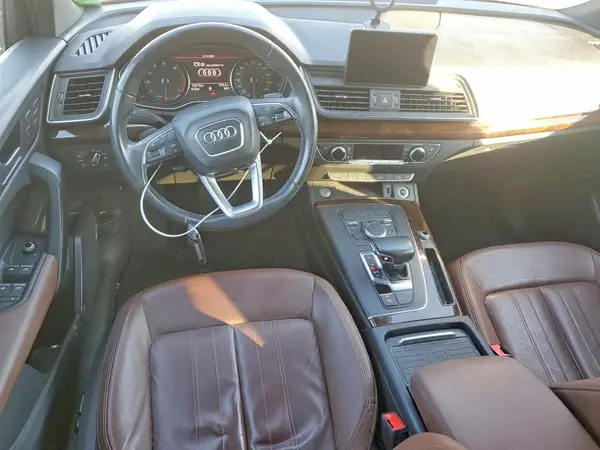WA1ANAFY6L2040031 2020 AUDI Q5 - Image 8