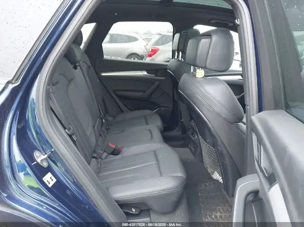 WA1ANAFY6L2075135 2020 AUDI Q5 - Image 8