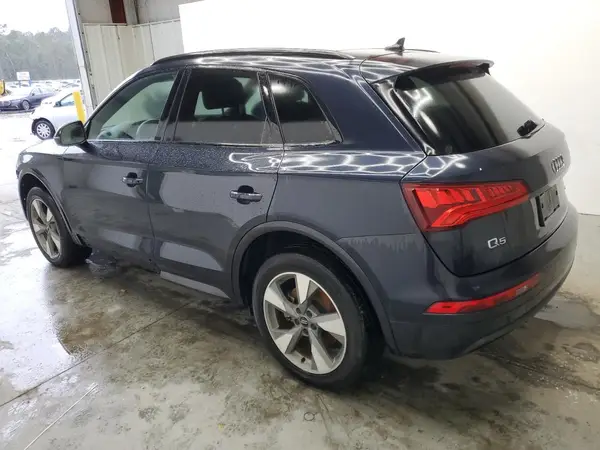 WA1ANAFY6L2088516 2020 AUDI Q5 - Image 2