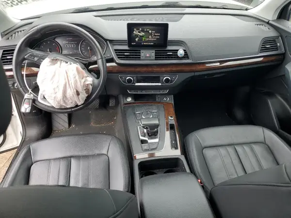 WA1ANAFY6L2098057 2020 AUDI Q5 - Image 8