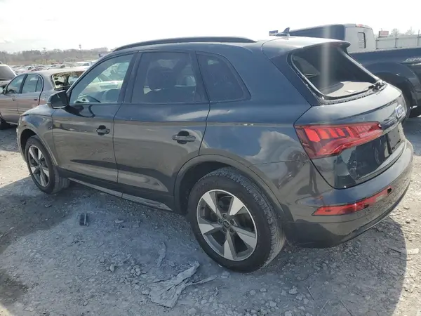 WA1ANAFY6L2112006 2020 AUDI Q5 - Image 2