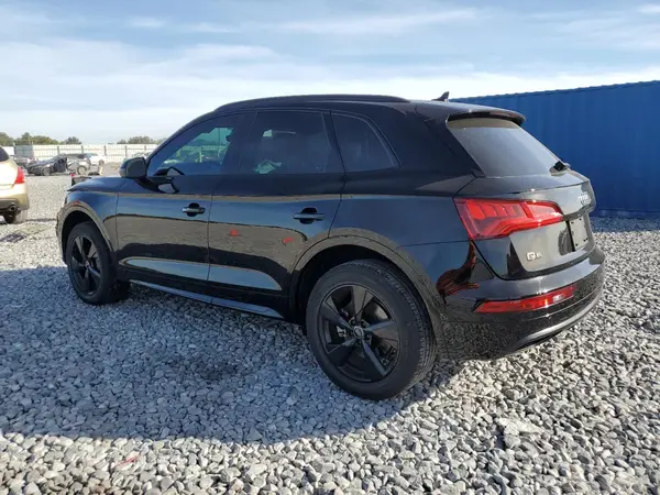 WA1ANAFY6L2112085 2020 AUDI Q5 - Image 2