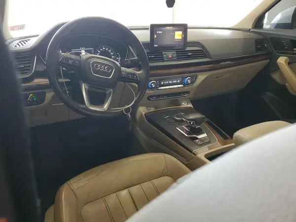 WA1ANAFY7J2004796 2018 AUDI Q5 - Image 8