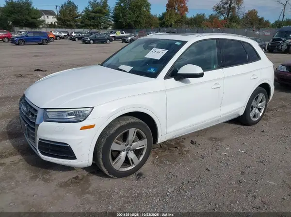 WA1ANAFY7J2008430 2018 AUDI Q5 - Image 2