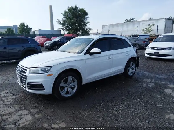 WA1ANAFY7J2009173 2018 AUDI Q5 - Image 2