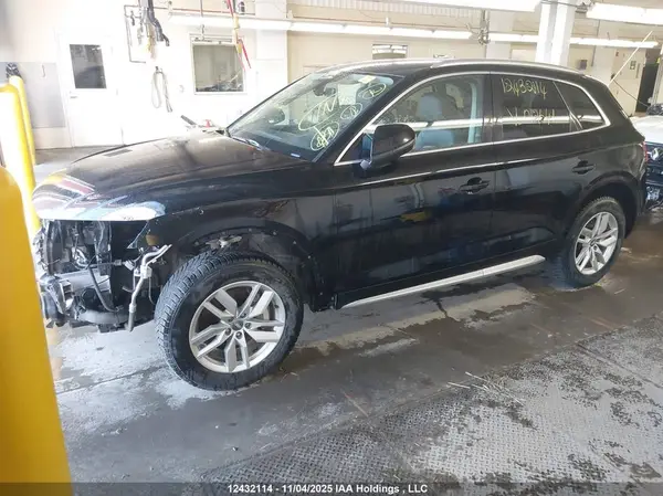 WA1ANAFY7J2012641 2018 AUDI Q5 - Image 2