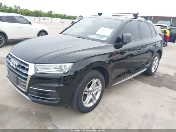 WA1ANAFY7J2013174 2018 AUDI Q5 - Image 2