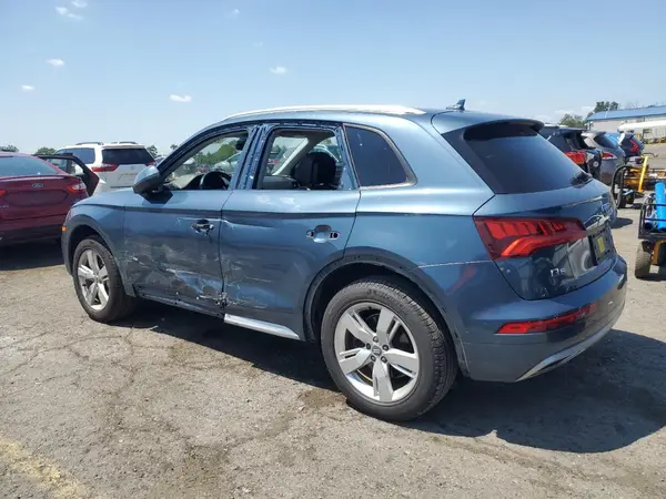 WA1ANAFY7J2013904 2018 AUDI Q5 - Image 2