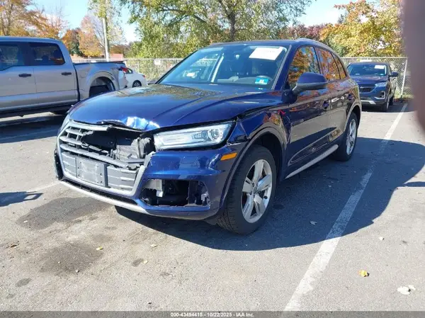 WA1ANAFY7J2014292 2018 AUDI Q5 - Image 2
