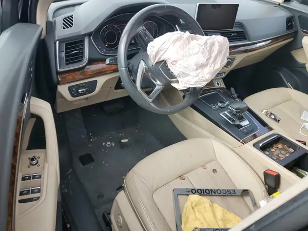 WA1ANAFY7J2044215 2018 AUDI Q5 - Image 8