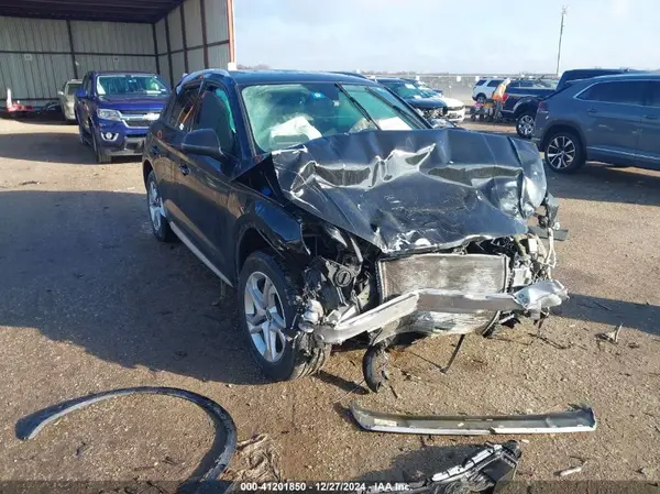 WA1ANAFY7J2073309 2018 AUDI Q5 - Image 1