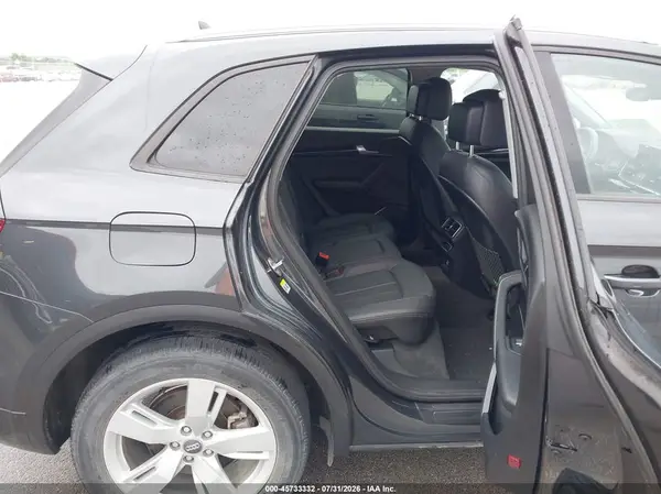 WA1ANAFY7J2077568 2018 AUDI Q5 - Image 8