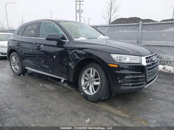 WA1ANAFY7J2122458 2018 AUDI Q5 - Image 1