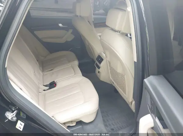 WA1ANAFY7J2124386 2018 AUDI Q5 - Image 8