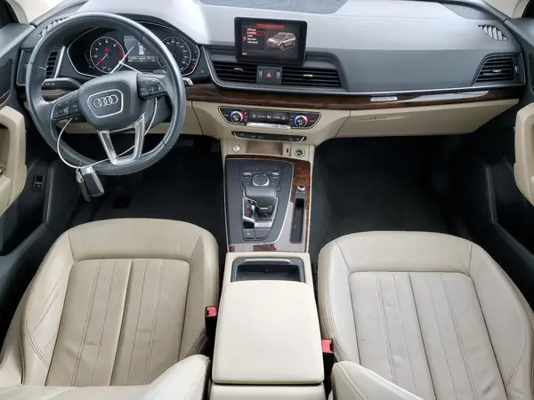 WA1ANAFY7J2127577 2018 AUDI Q5 - Image 8