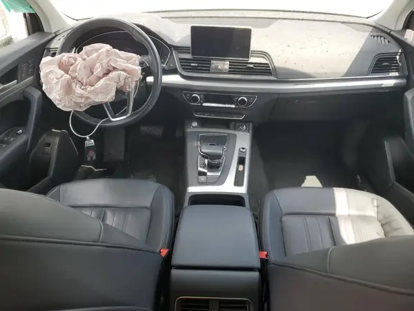 WA1ANAFY7J2220860 2018 AUDI Q5 - Image 8