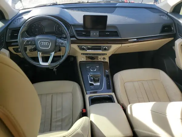 WA1ANAFY7K2037203 2019 AUDI Q5 - Image 8
