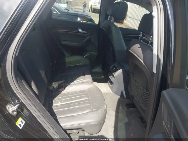 WA1ANAFY7K2042627 2019 AUDI Q5 - Image 8