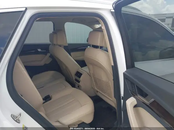 WA1ANAFY7K2050372 2019 AUDI Q5 - Image 8