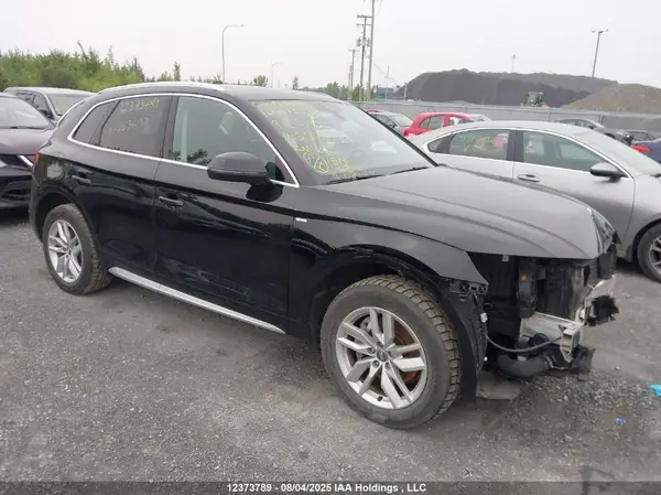 WA1ANAFY7K2057693 2019 AUDI Q5 - Image 1
