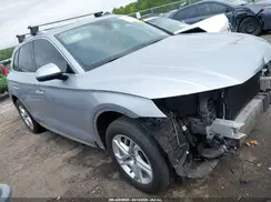 WA1ANAFY7K2081072 2019 AUDI Q5