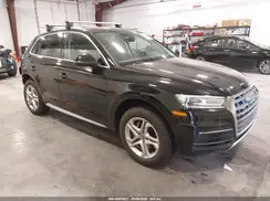 WA1ANAFY7K2086983 2019 AUDI Q5