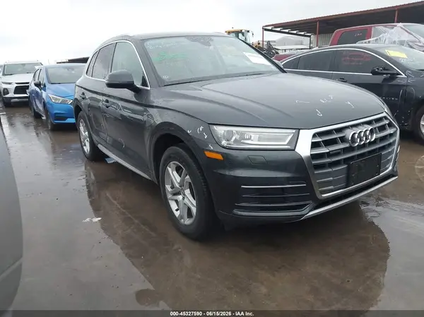 WA1ANAFY7K2105788 2019 AUDI Q5 - Image 1