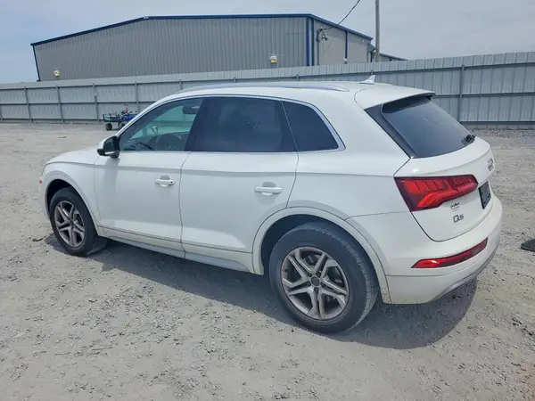 WA1ANAFY7K2122963 2019 AUDI Q5 - Image 2