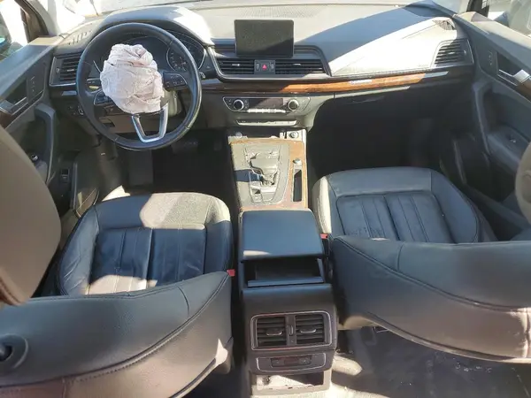 WA1ANAFY7K2123868 2019 AUDI Q5 - Image 8
