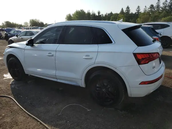 WA1ANAFY7K2129038 2019 AUDI Q5 - Image 2