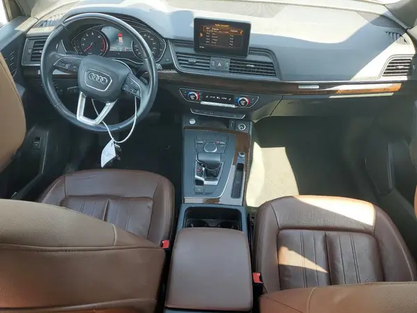 WA1ANAFY7K2141898 2019 AUDI Q5 - Image 8