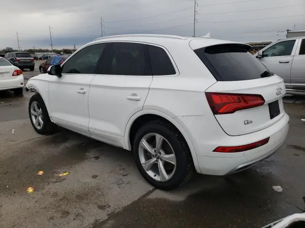 WA1ANAFY7L2022346 2020 AUDI Q5 - Image 2
