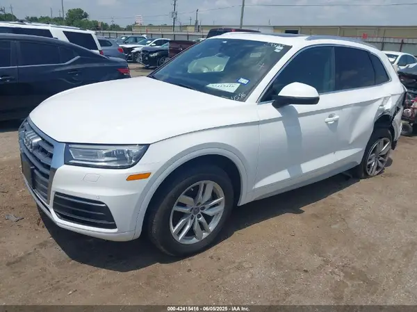 WA1ANAFY7L2024596 2020 AUDI Q5 - Image 2