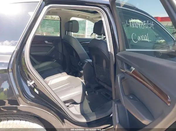 WA1ANAFY7L2067643 2020 AUDI Q5 - Image 8